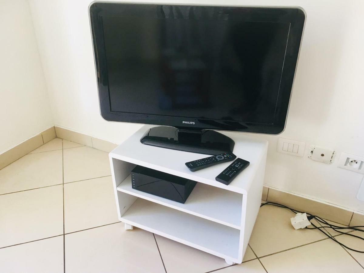 Studio Rosa Bonheur Parking Gratuit Leilighet